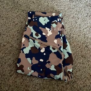 Blue and tan camo balance athletica leggings